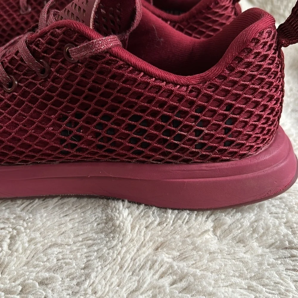 NOBULL crimson red